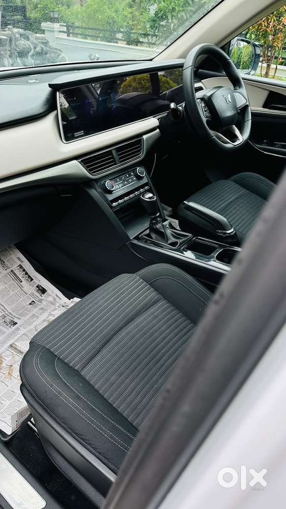 Mahindra Xuv700 2.2 Ax 5 Diesel Mt 7 Str, 2022, Diesel