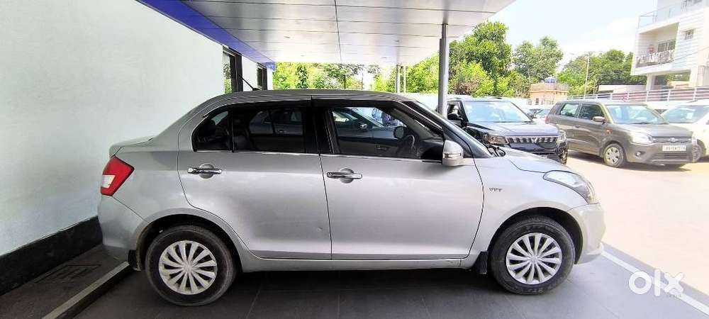 Maruti Suzuki Dzire 1.2 Vxi, 2015, Petrol