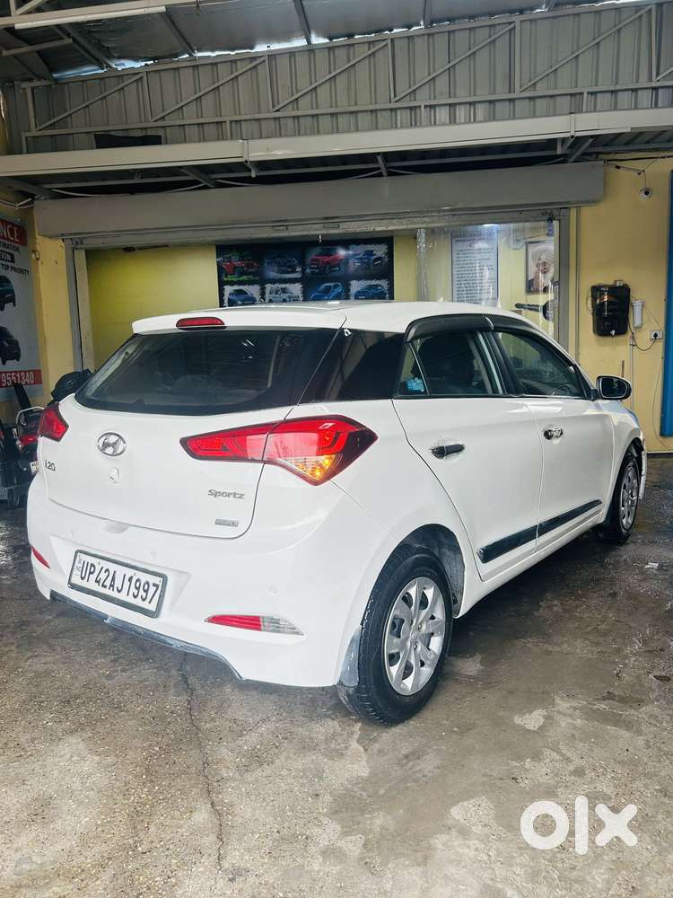 Hyundai I20 Sportz Plus, 2016, Petrol