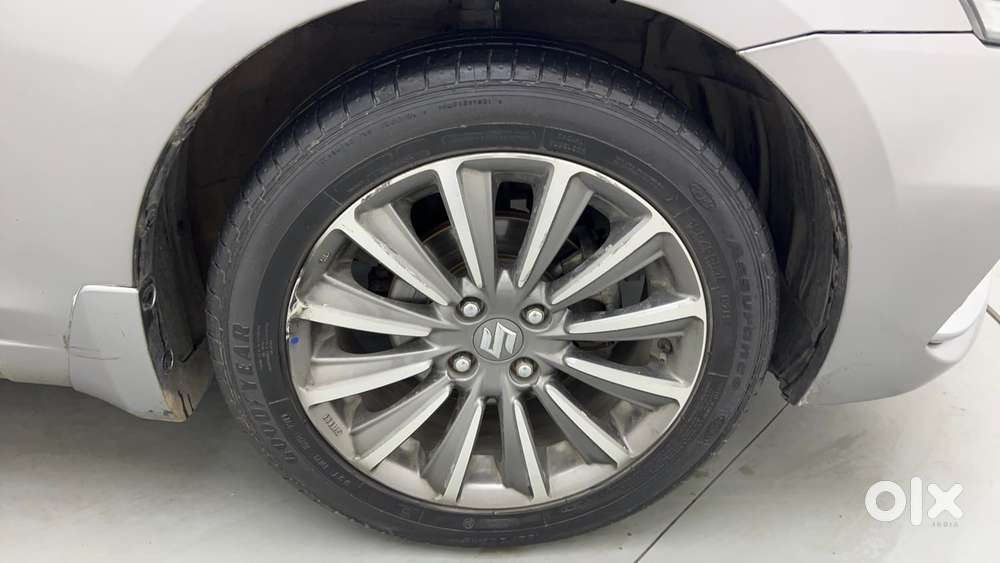 Maruti Suzuki Ciaz 1.5 Alpha Shvs Amt, 2019, Petrol