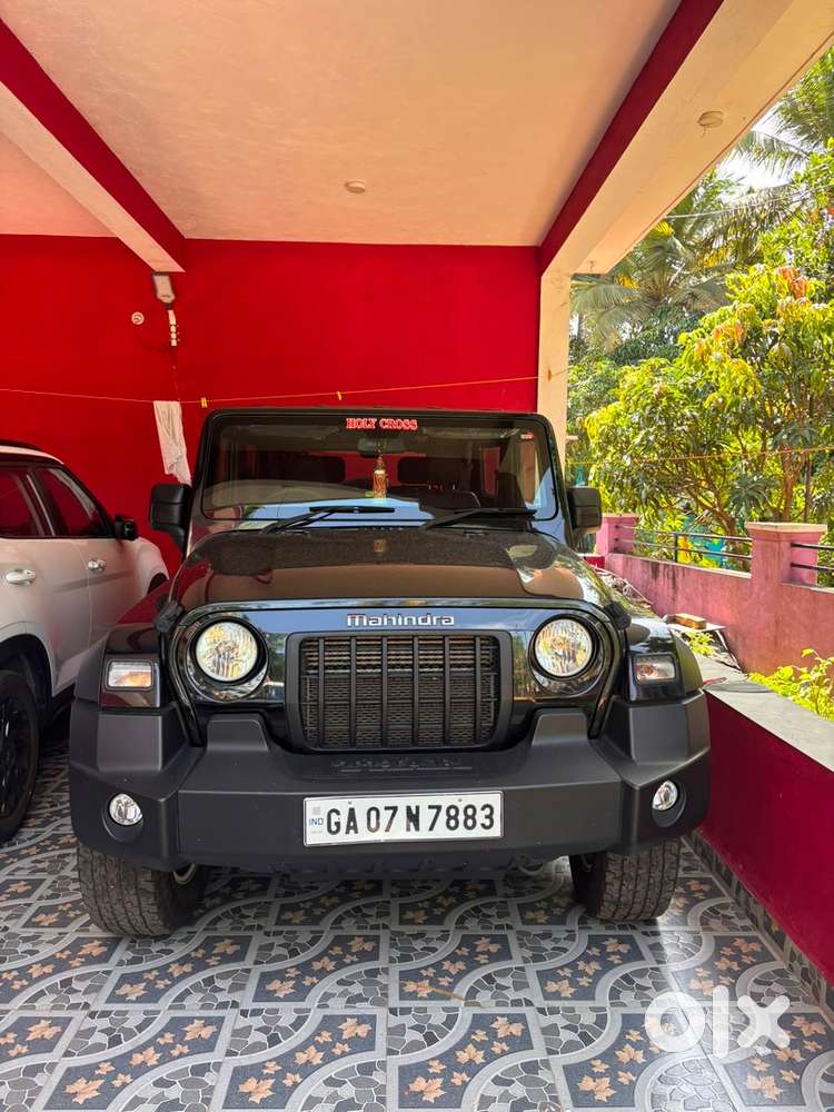 Mahindra Thar Petrol 2023