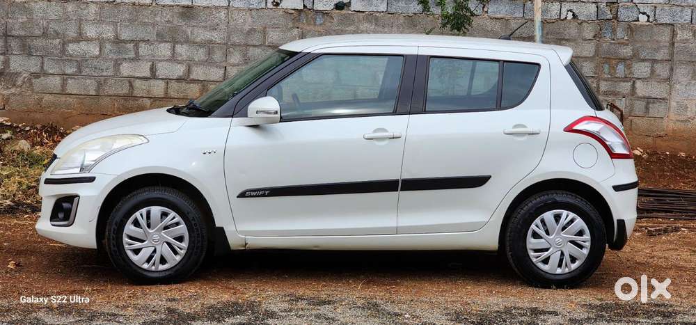 Maruti Suzuki Swift Vxi, 2015, Petrol