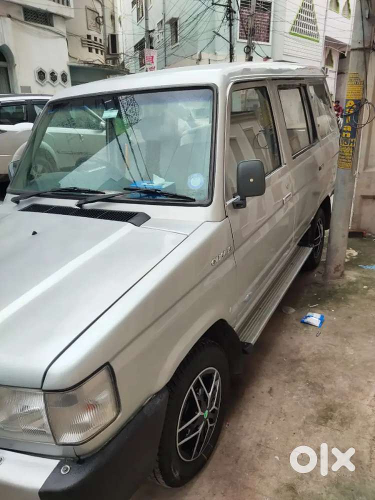 Toyota Qualis 2002 Diesel Well Maintained
