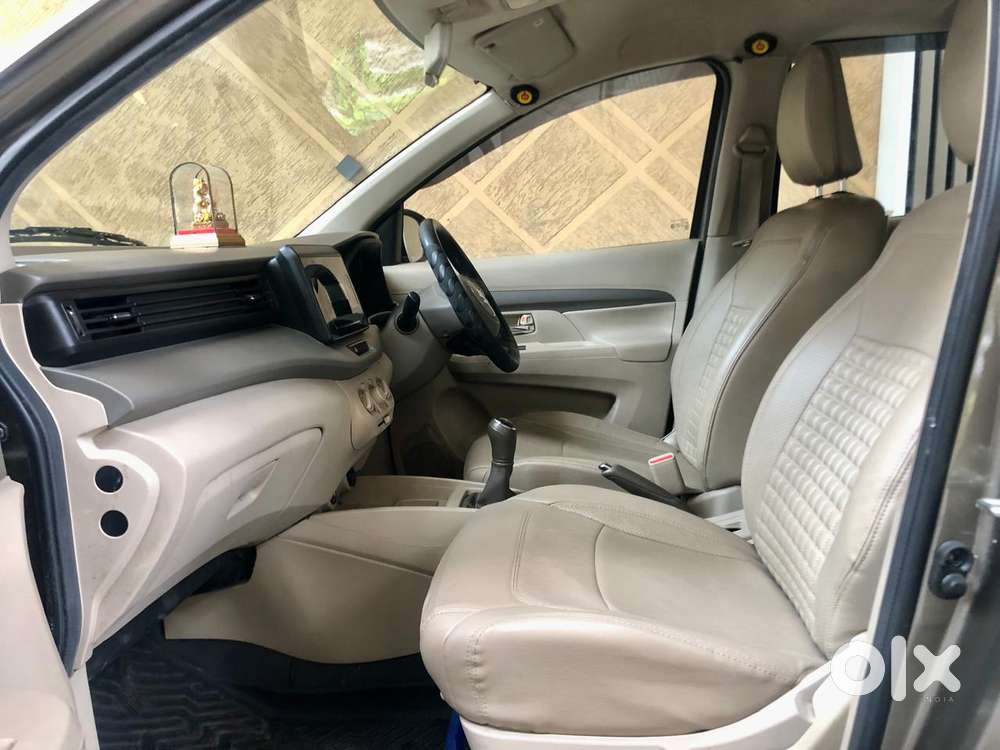 Maruti Suzuki Ertiga Vxi (o) Cng, 2025, Petrol