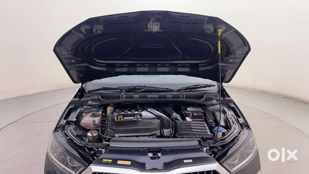 Skoda Slavia Style 1.5l Tsi Dsg, 2022, Petrol