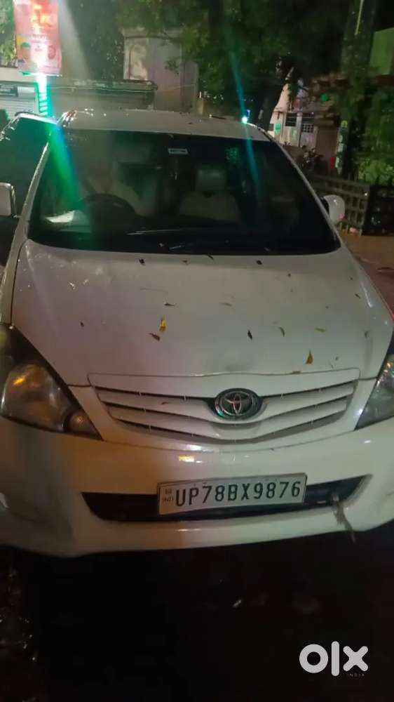 Toyota Innova 2009 Diesel 150000 Km Driven