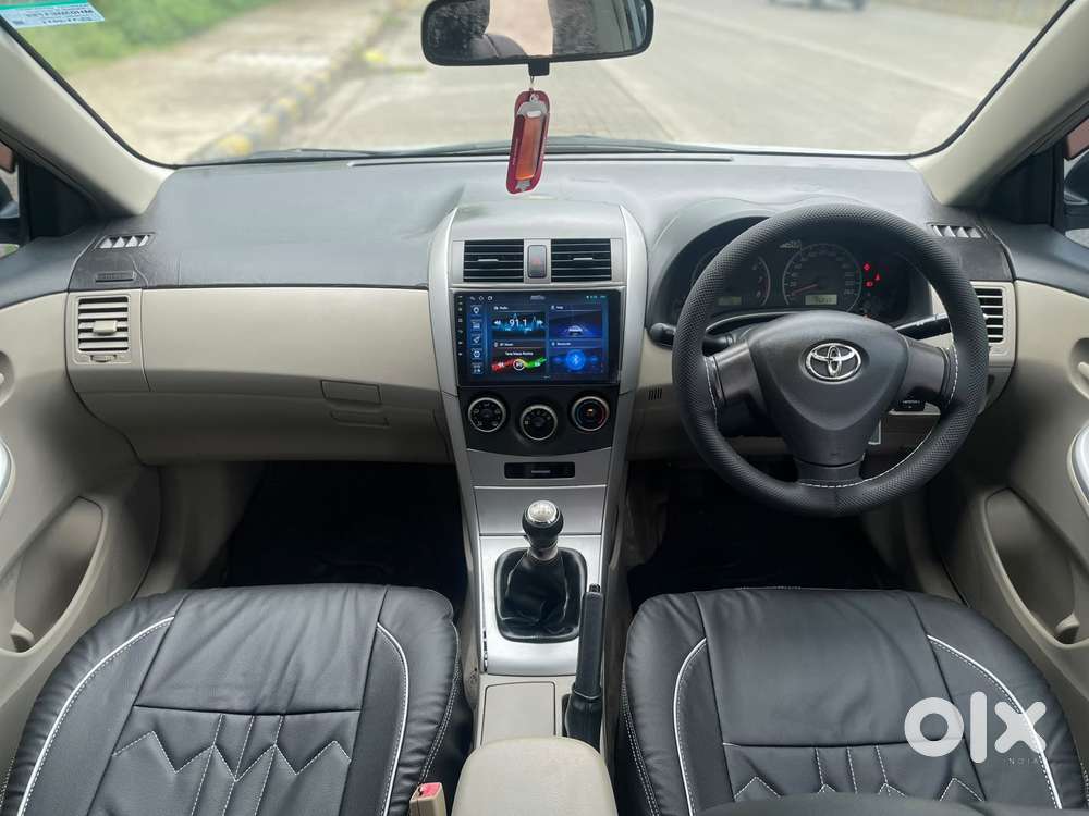 Toyota Corolla Altis 1.8 J, 2011, Petrol