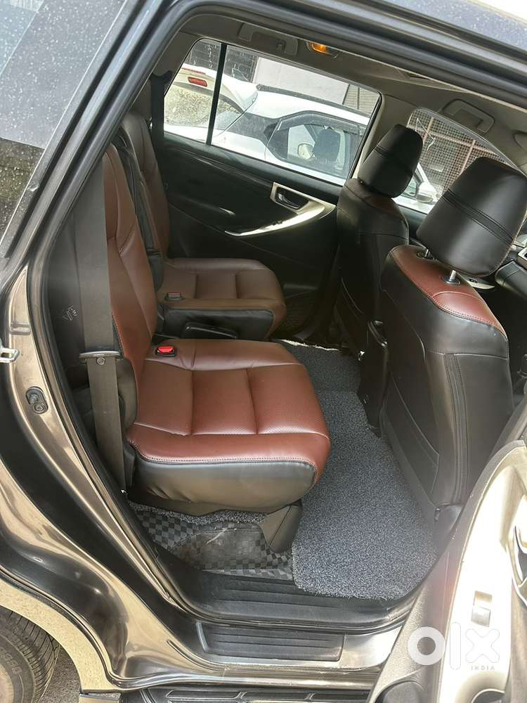 Toyota Innova Crysta 2017