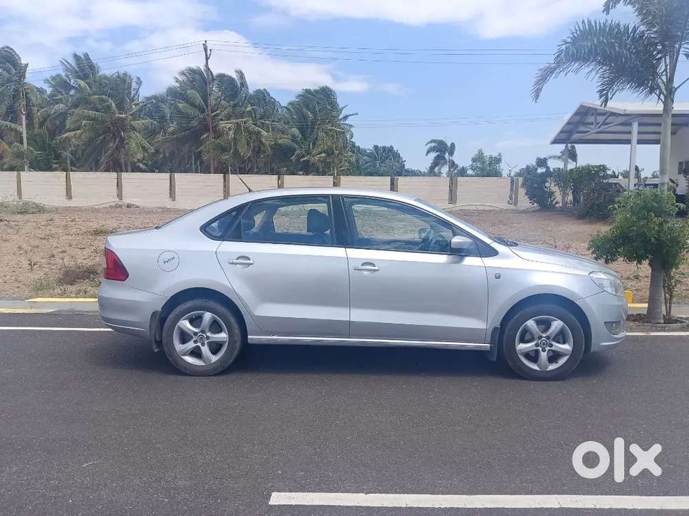 Skoda Rapid Elegance 2013 With 127k Km