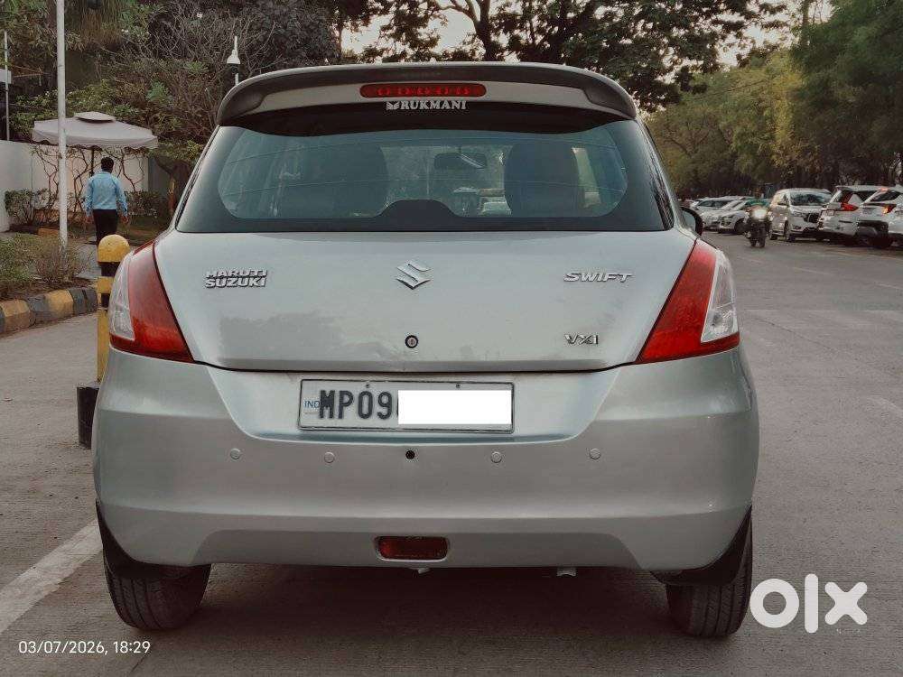 Maruti Suzuki Swift Vxi Optional, 2013, Petrol