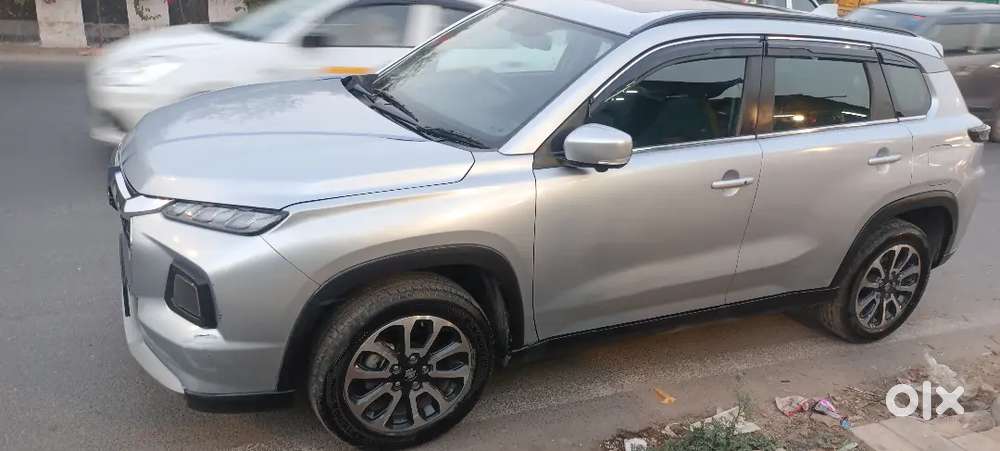 Maruti Suzuki Grand Vitara 2023 Cng & Hybrids Well Maintained