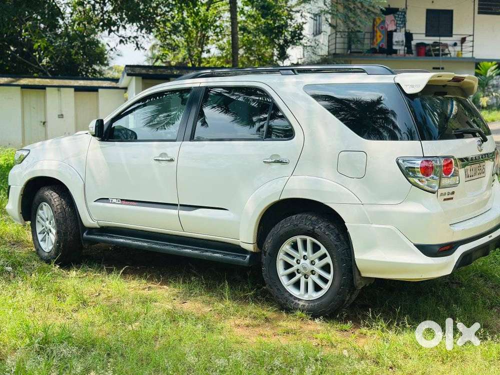 Toyota Fortuner 3.0 4x2 Automatic, 2013, Diesel