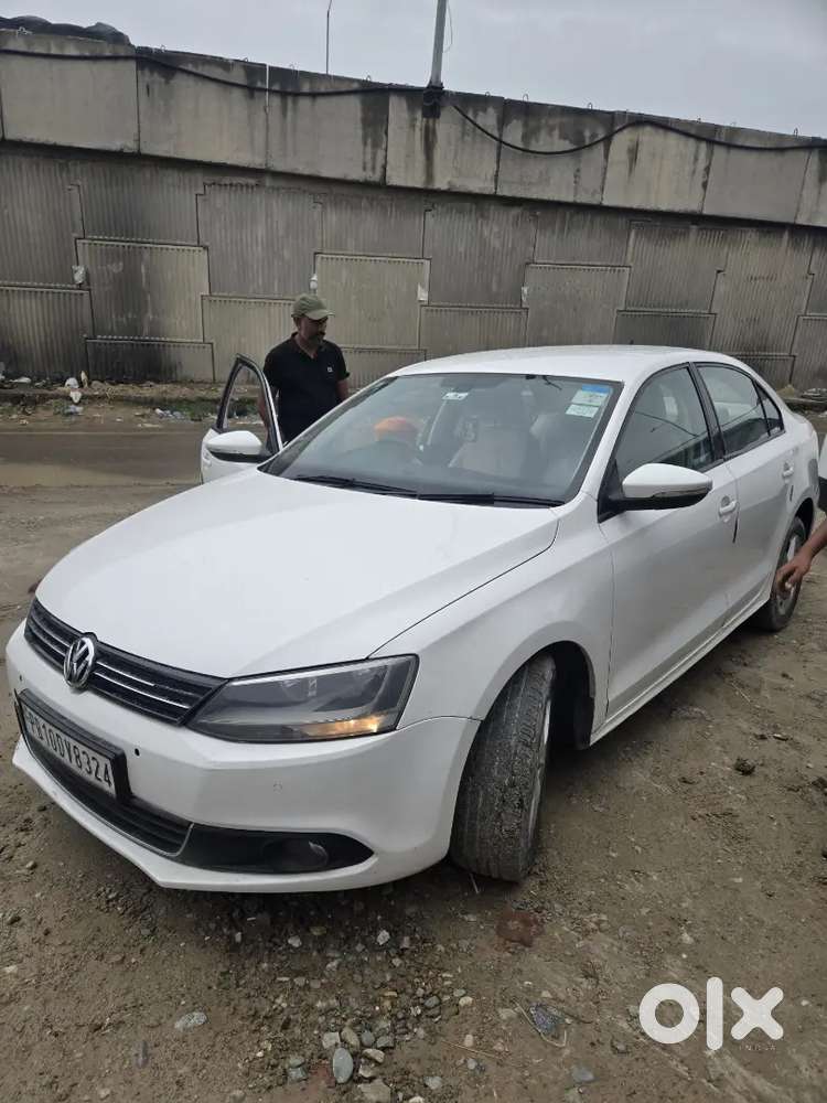 Volkswagen Jetta Tdi 2012 With Comfortline Features