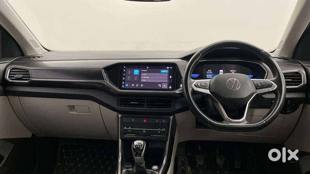Volkswagen Taigun Topline 1.0 Tsi At (electric Seats), 2024, Petrol