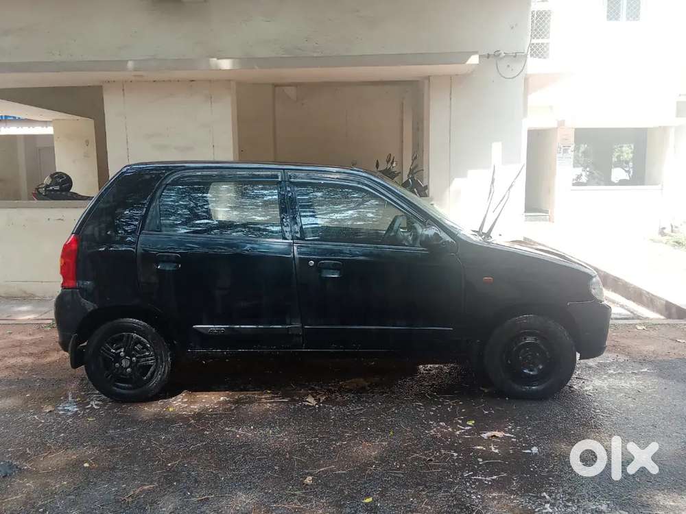 Alo Lxi Black Colour
