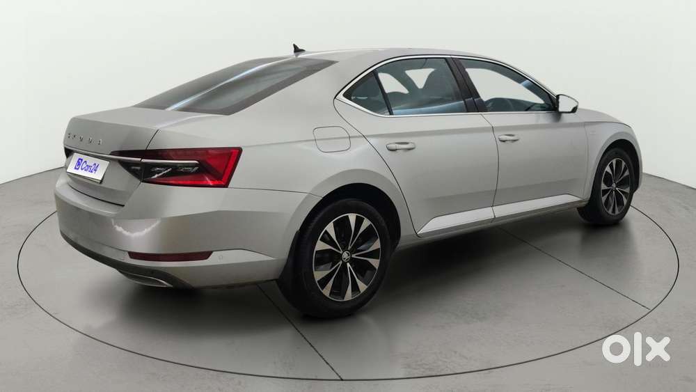 Skoda Superb 2.0 L&k Tsi At, 2021, Petrol