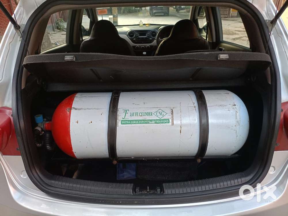 Hyundai Grand I10 Sportz Cng, 2017, Cng & Hybrids