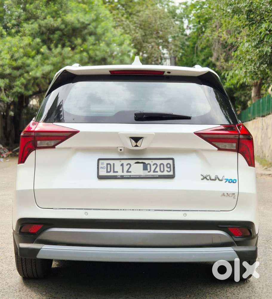 Mahindra Xuv700 2.0 Ax 7 Petrol At Luxury Pack Str, 2025, Petrol