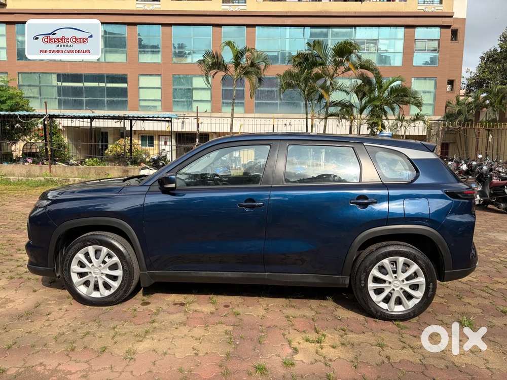 Maruti Suzuki Grand Vitara 1.5 Delta Smart Hybrid At, 2023, Petrol