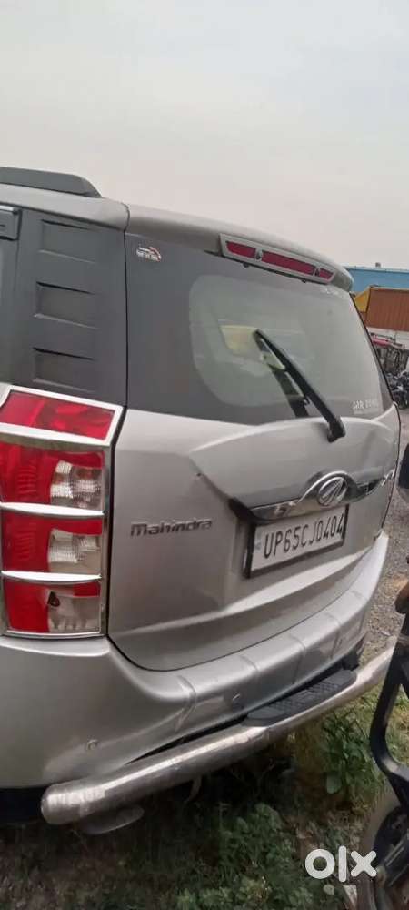 Mahindra Xuv500 2016 Diesel 100000 Km Driven
