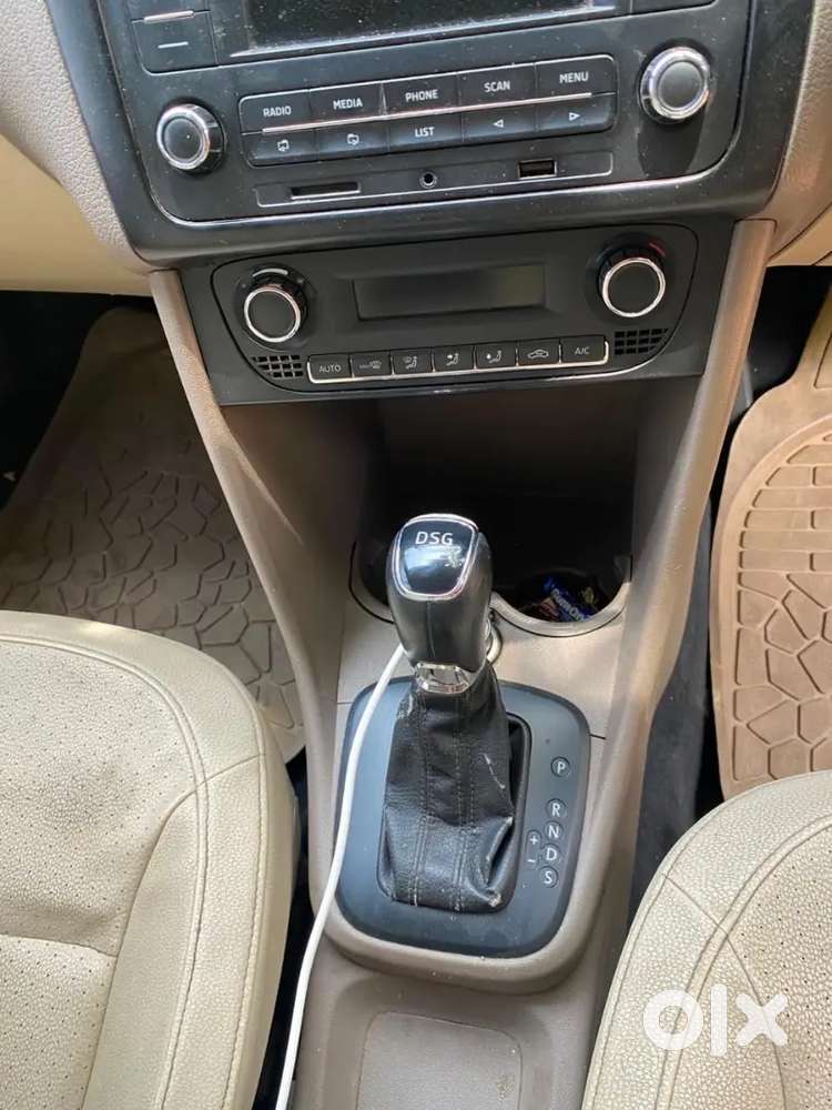 Skoda Rapid 1.5 Elegance 2015 Plus