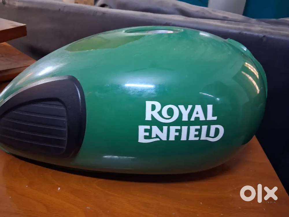 Royal Enfield Classic 350 petrol tank, bs4