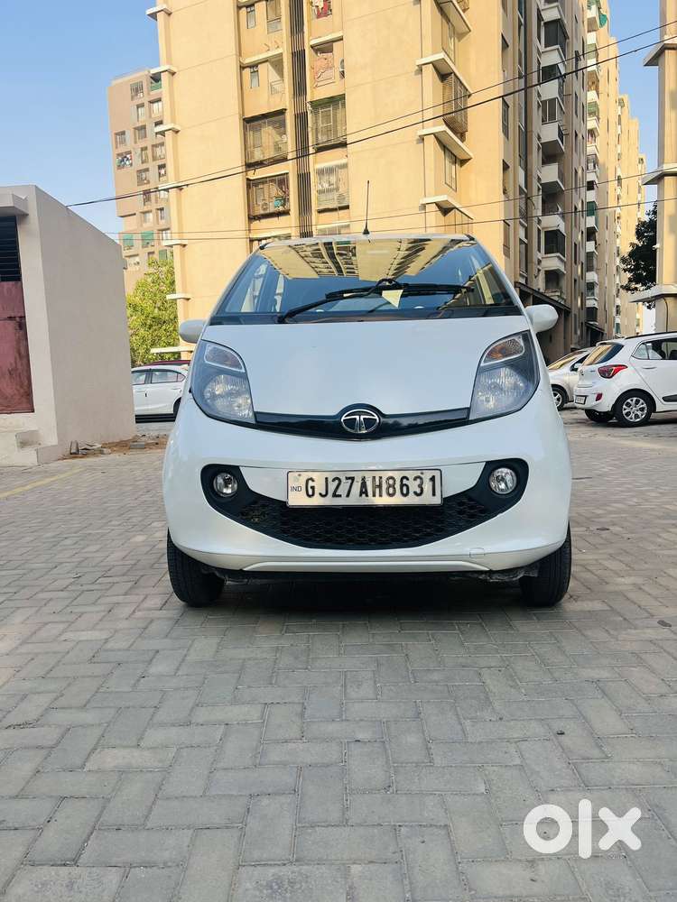 Tata Nano Xta, 2016, Petrol