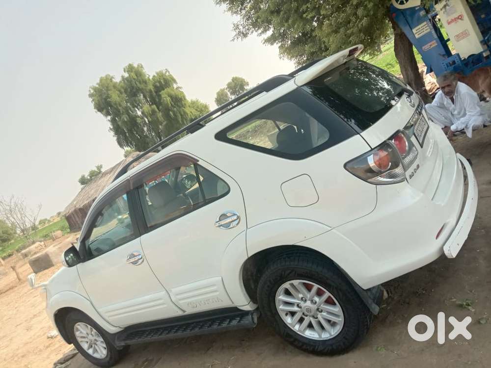Toyota Fortuner 2013 Diesel Well Maintained