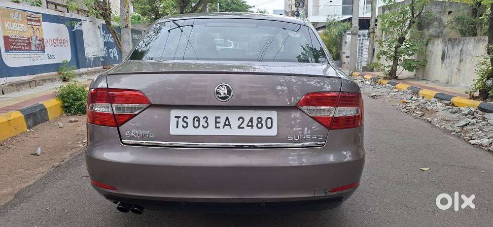 Skoda Superb Elegance Tdi 2.0 At, 2014, Diesel
