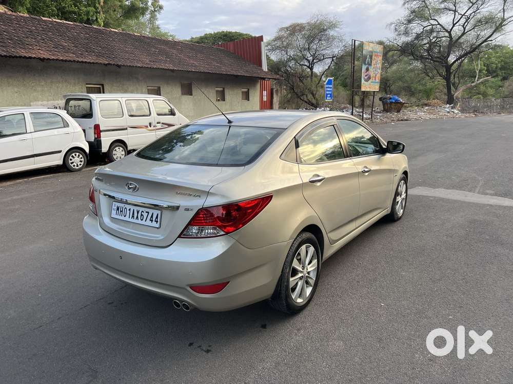 Hyundai Verna 1.6 Sx Vtvt (o) At, 2011, Petrol