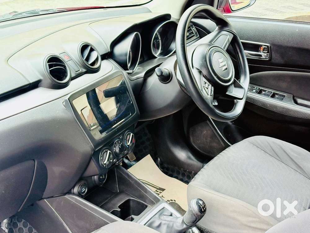 Maruti Suzuki Swift Vvt Vxi, 2021, Petrol