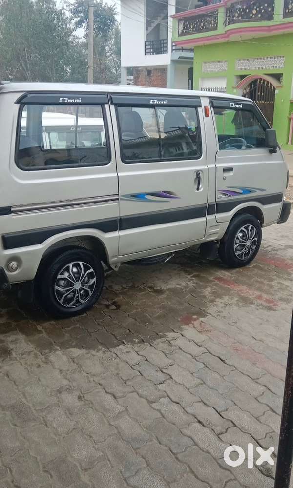Maruti Suzuki Omni 2013