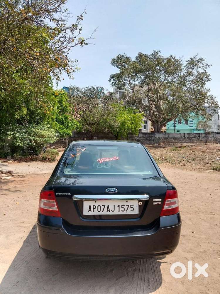 Ford Fiesta 2006 Petrol 90000 Km Driven