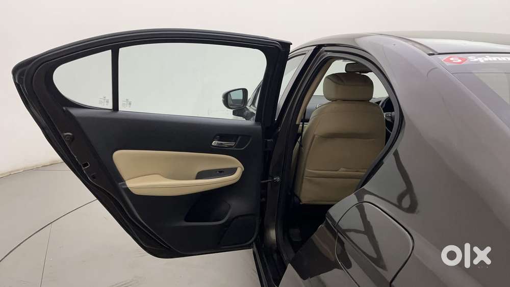 Honda City 1.5 Zx Cvt I-vtec, 2021, Petrol