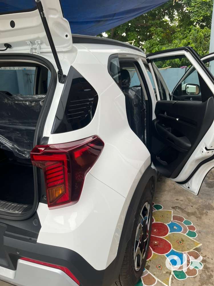 Kia Sonet Petrol 2026
