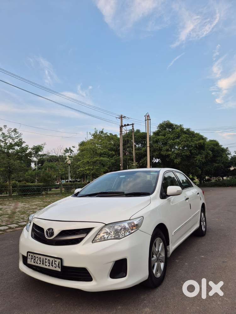 Toyota Corolla Altis G, 2011, Diesel