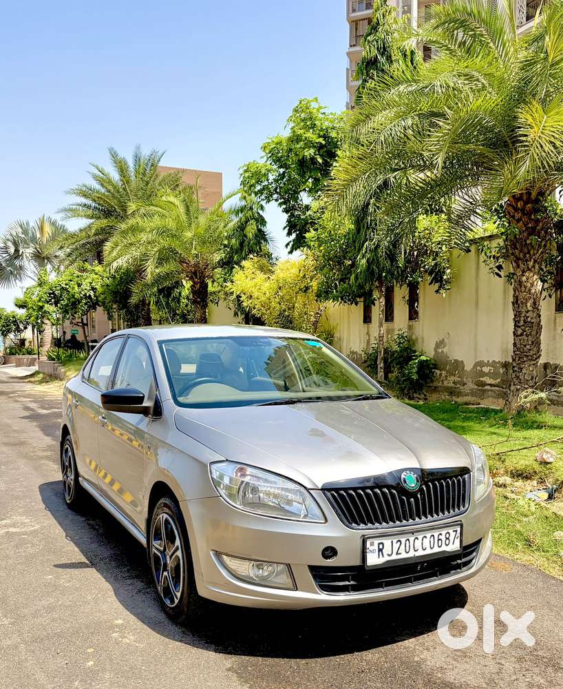 Skoda Rapid, 2012, Petrol