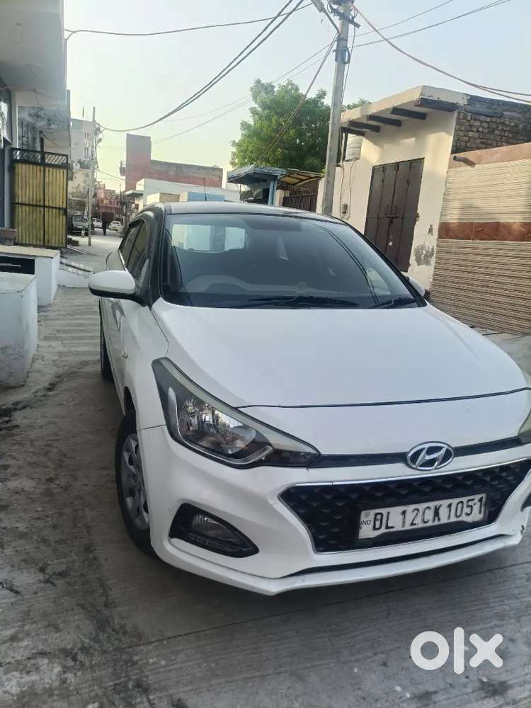 Hyundai New I20 2015 Petrol 96000 Km Driven