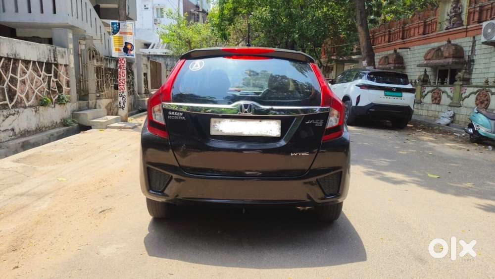 2017 Honda Jazz Sv Mt Petrol In Very Good Condition