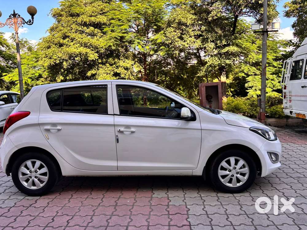 Hyundai I20 Sportz 1.4 Crdi, 2014, Diesel