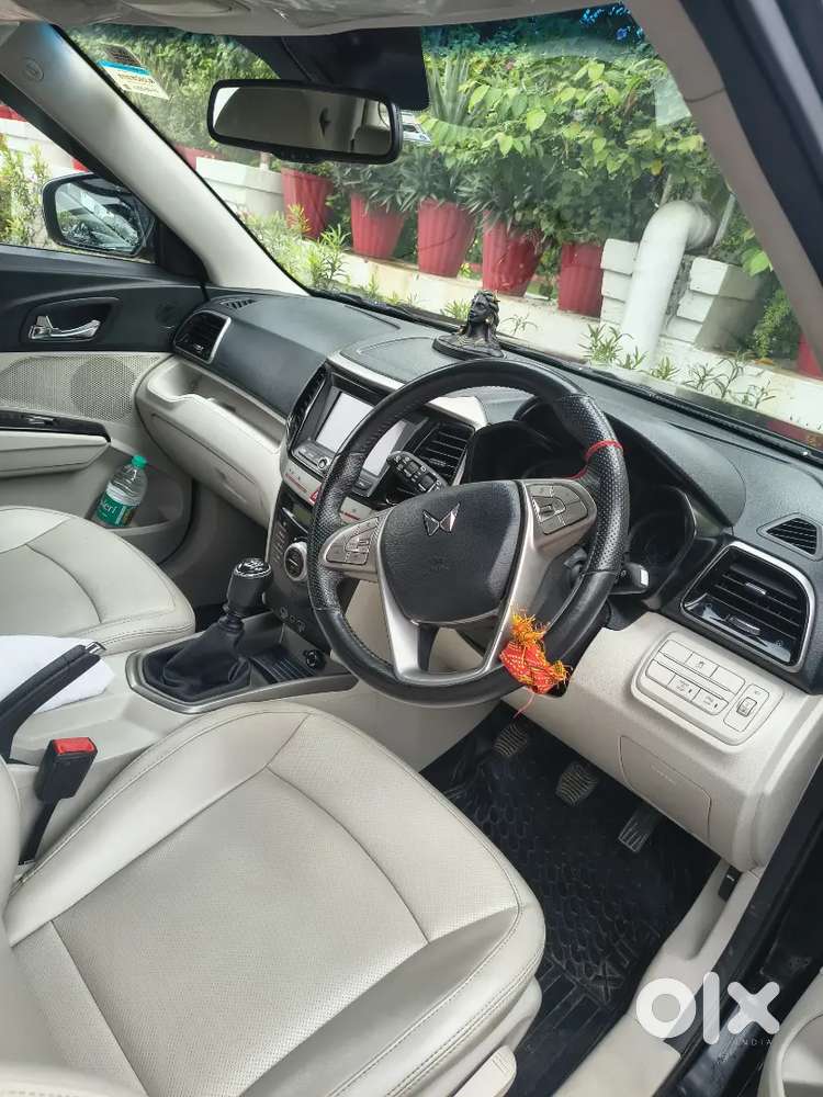 Mahindra Xuv300 2023 Manual Petrol
