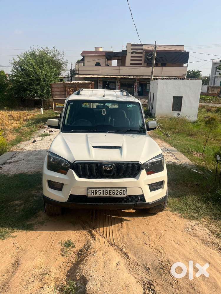 Mahindra Scorpio, 2015, Diesel
