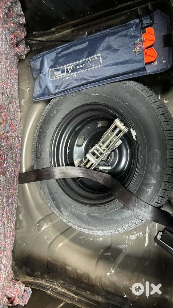 Renault Kwid 1.0 Rxt Amt Opt, 2017, Petrol