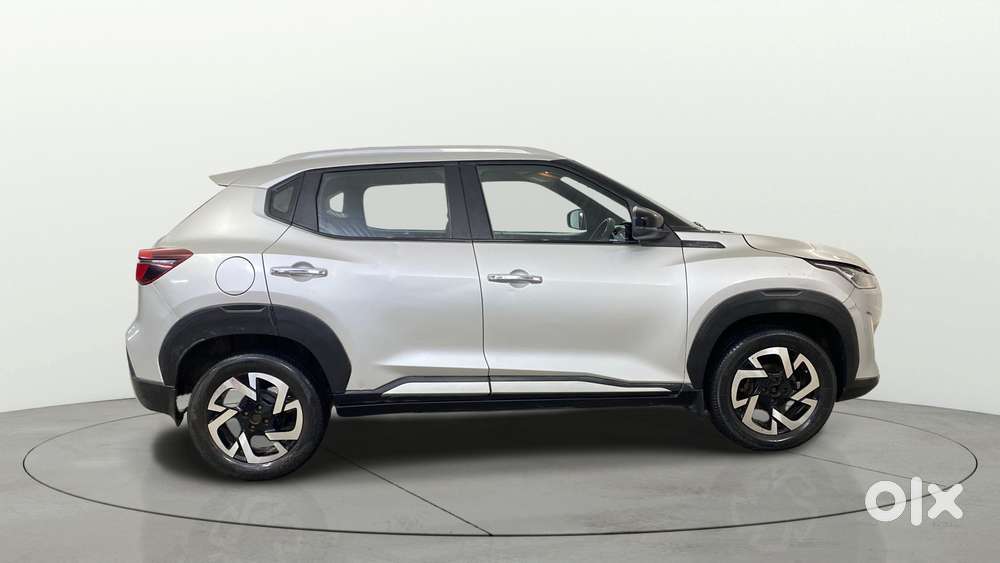Nissan Magnite 1.0 Xv, 2022, Petrol