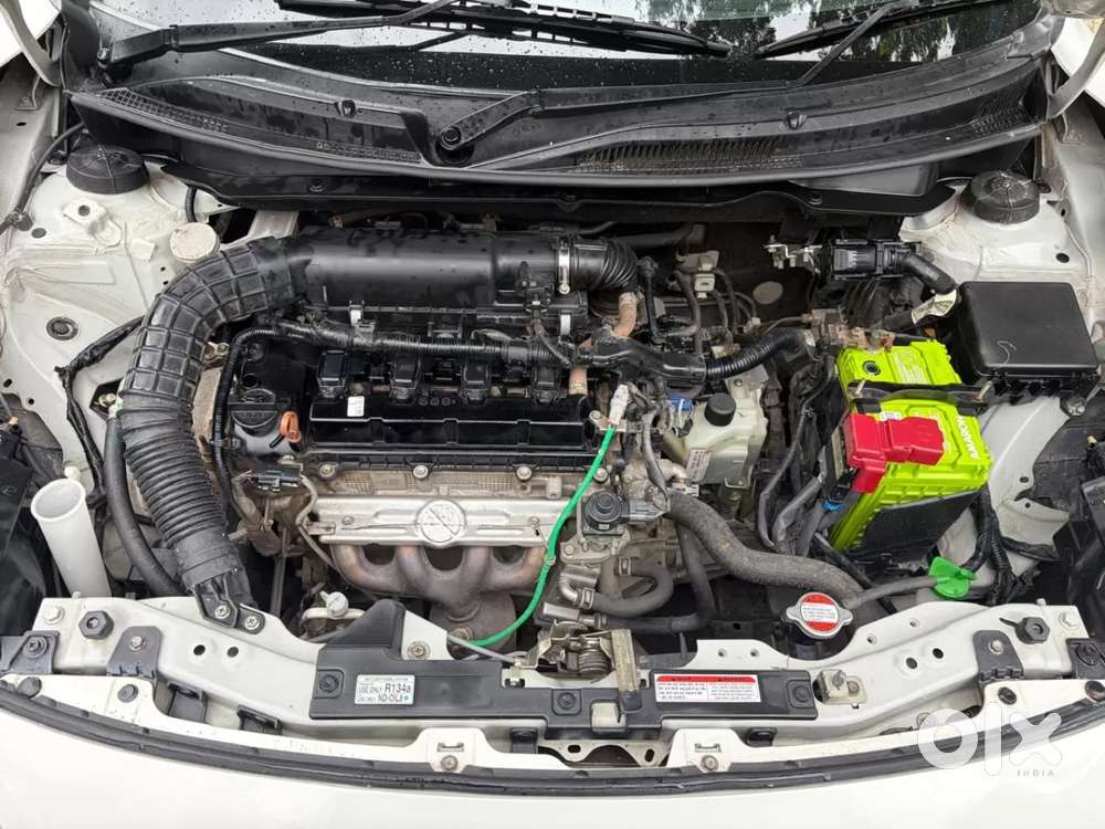 Maruti Suzuki Dzire Vxi Ags, 2023, Petrol