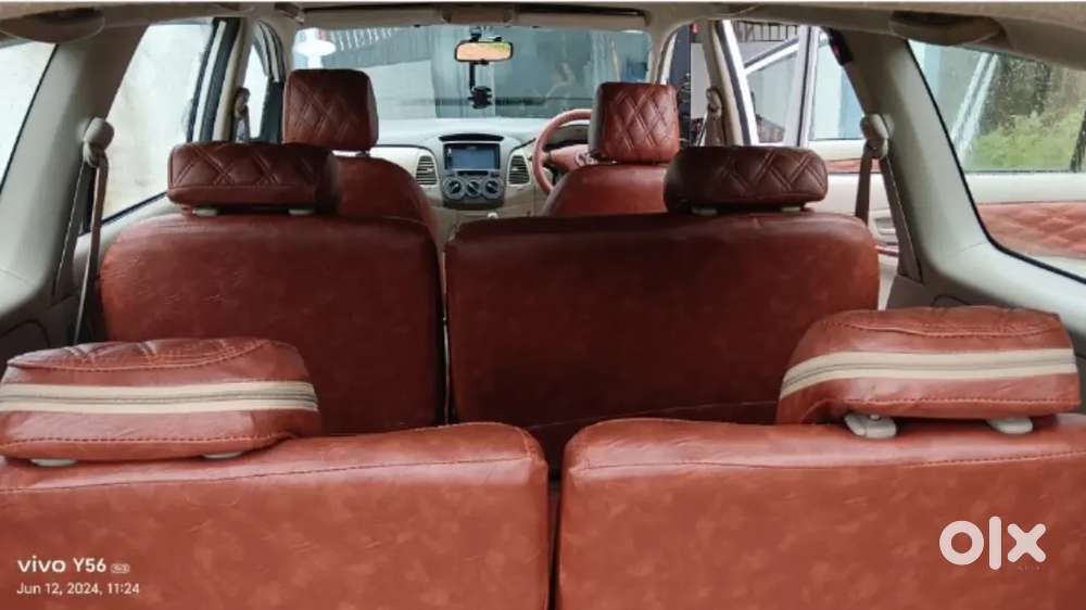 Toyota Innova 2.5 Gx 2010