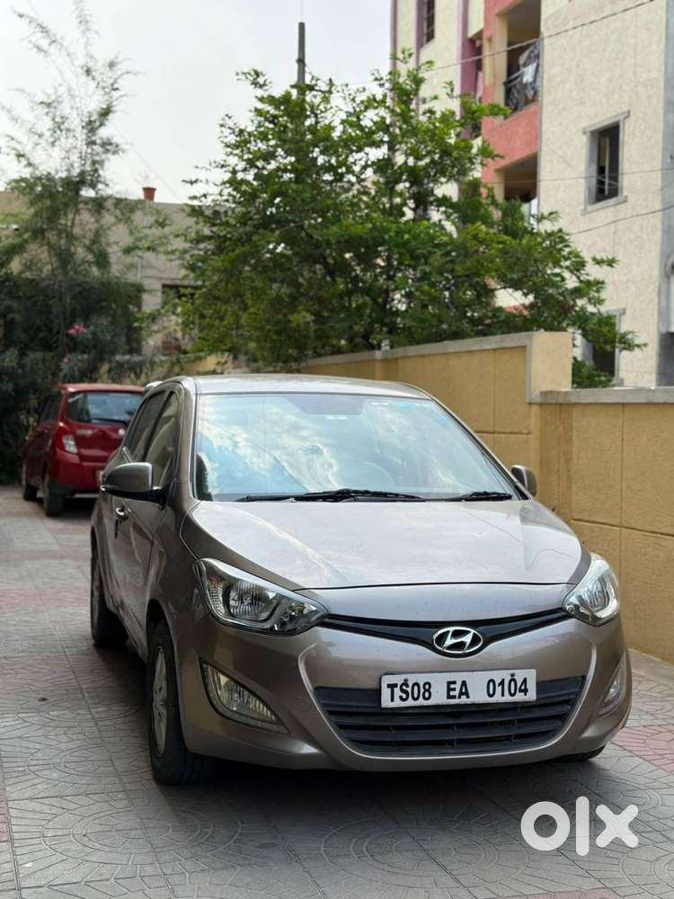 Hyundai I20 Sportz (top-end) Diesel 2014, 83000 Driven, Good Condition