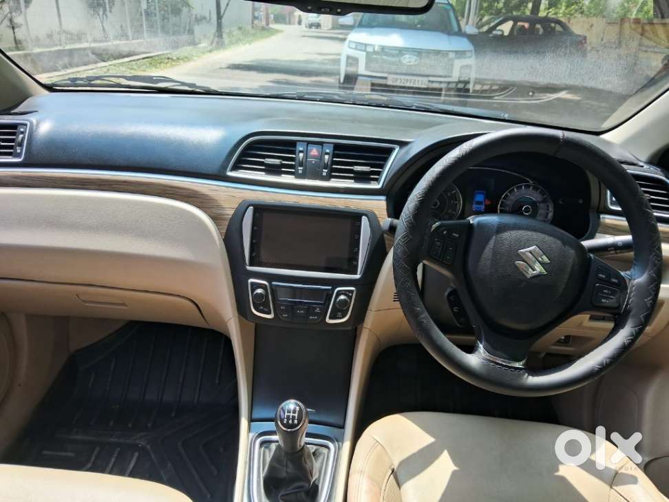 Maruti Suzuki Ciaz 1.5 Alpha Shvs Petrol, 2021, Petrol