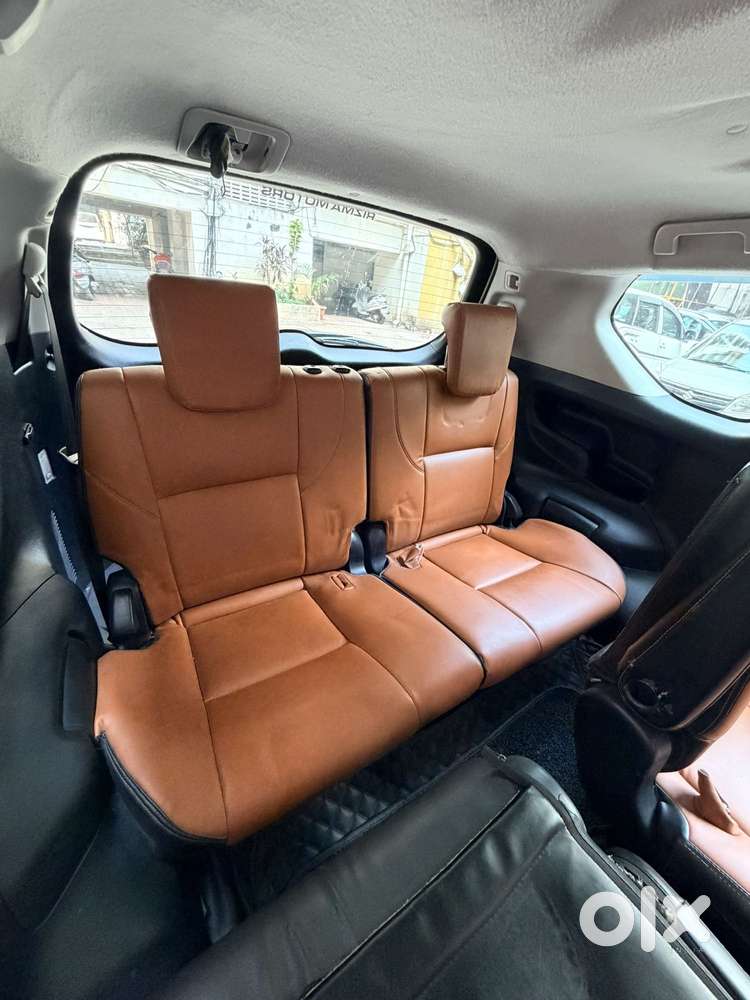 Toyota Innova Crysta