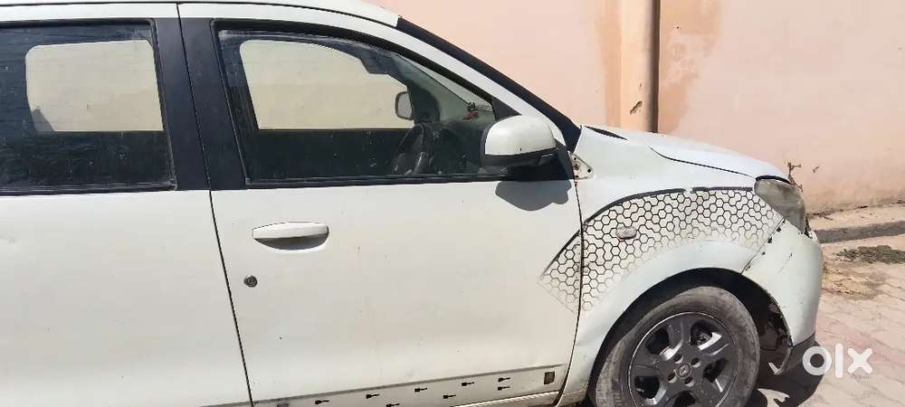 Lodgy Best Condition